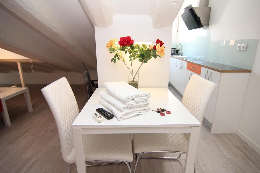 Atico En Puerta Del Sol Apartment Madrid