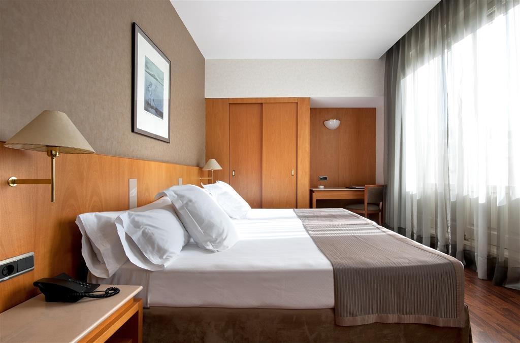 Catalonia Gran Via 4*