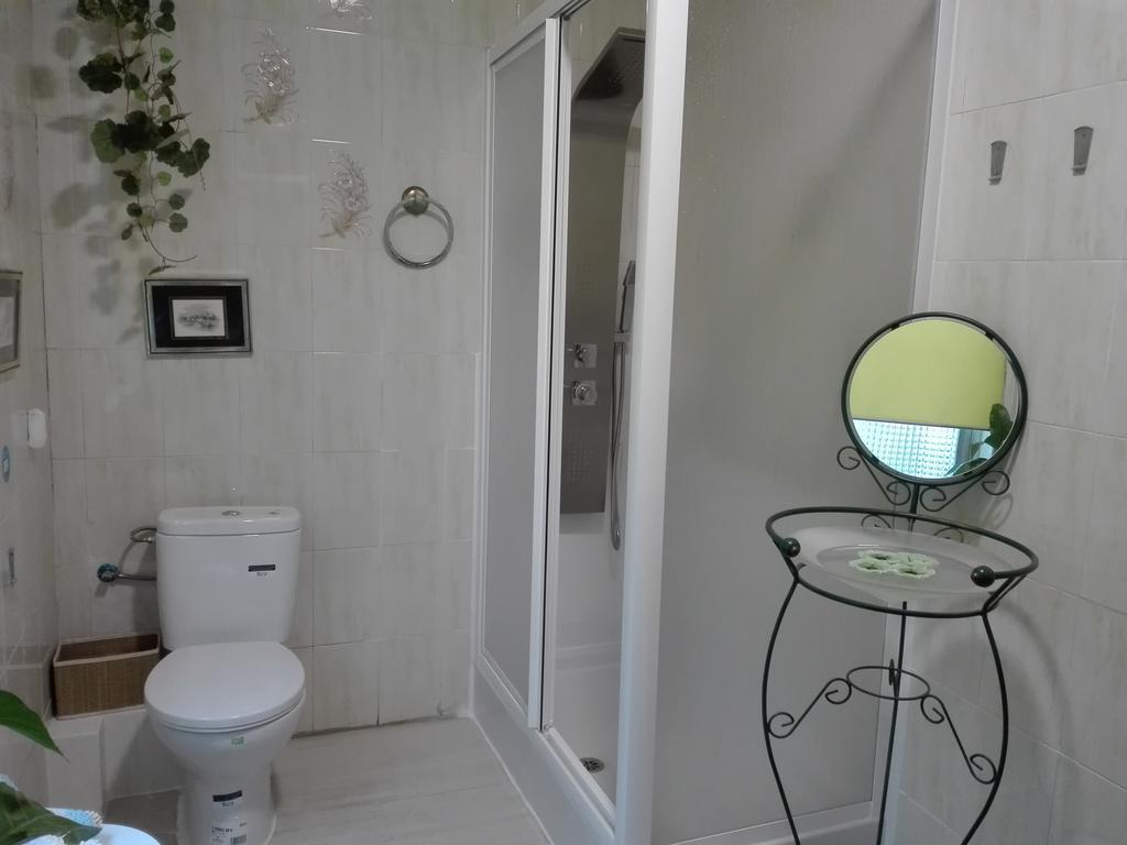 Casa De Huespedes Lourdes Madrid