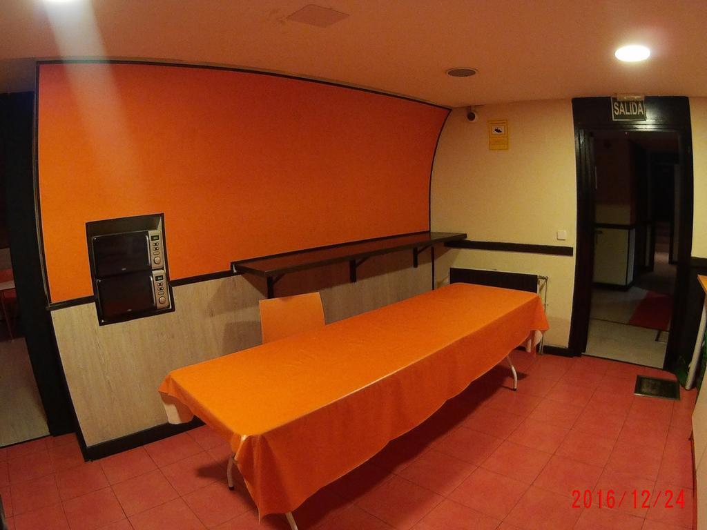 Hostel Meetingpoint Madrid
