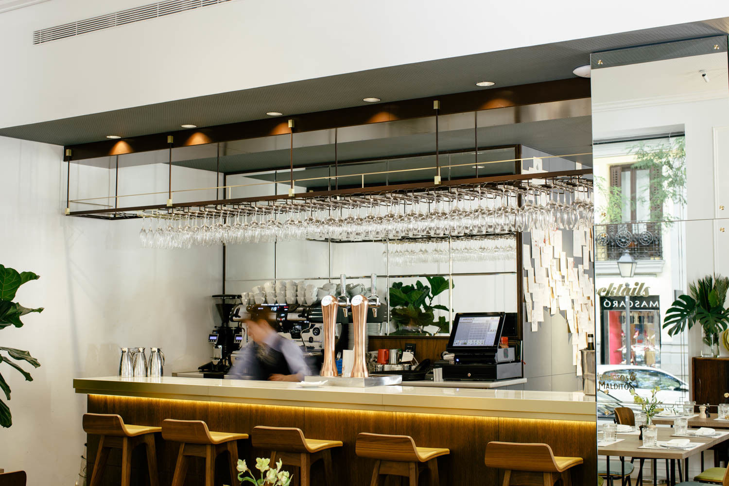 Totem Madrid, A Small Luxury Of The World 4*