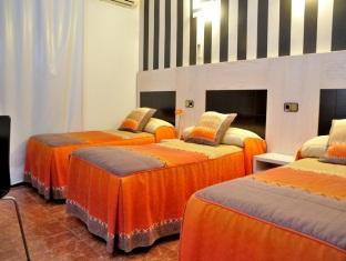 Castilla I Atocha Guest house