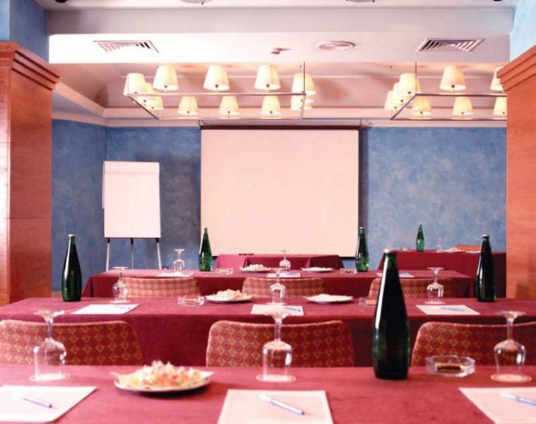 Ac Carlton By Marriott Madri