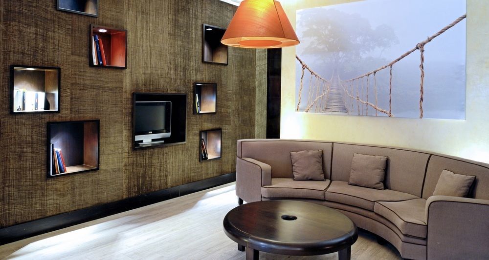 Hotel Nh Balboa