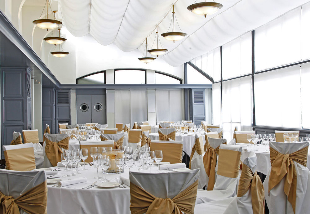 Hotel Pullman Airport&feria 4*