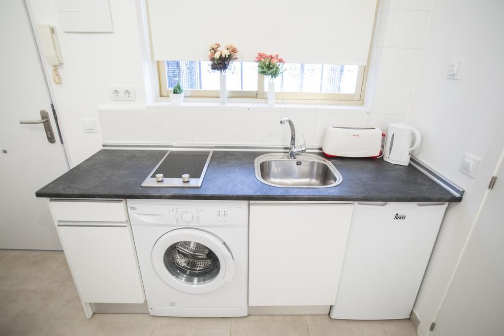 Apartment Velarde 6 Madrid