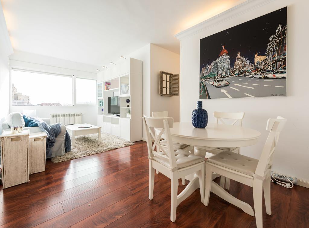 Apartment General Peron Picasso Madrid