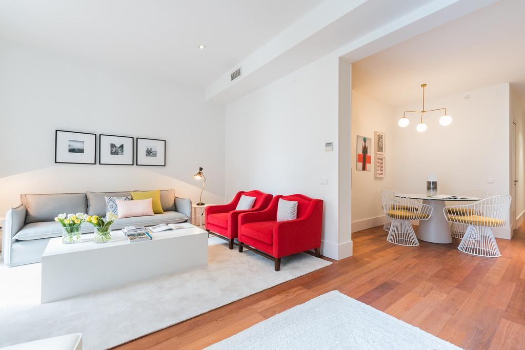 Club Paseo De Recoletos Apartment Madrid