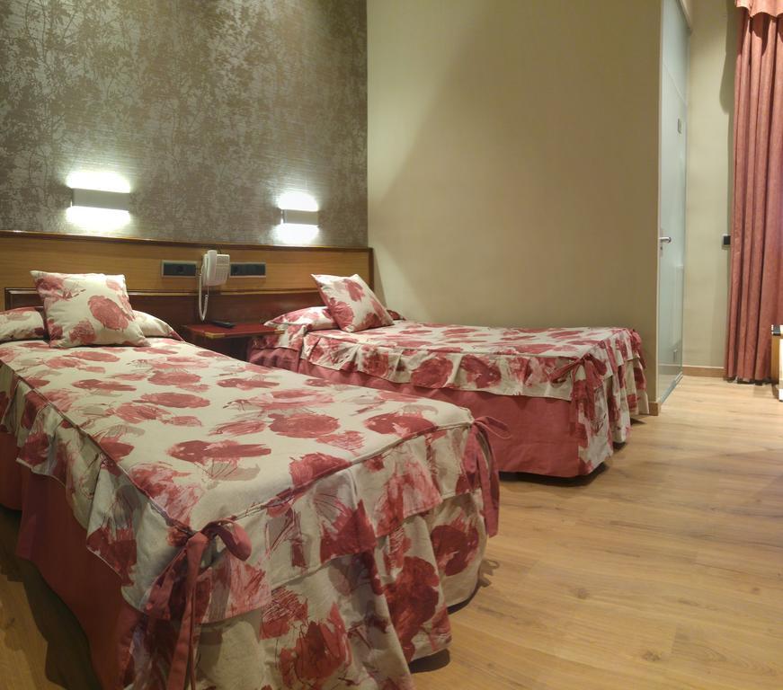 Hispano - Argentino Gran Via Guest house