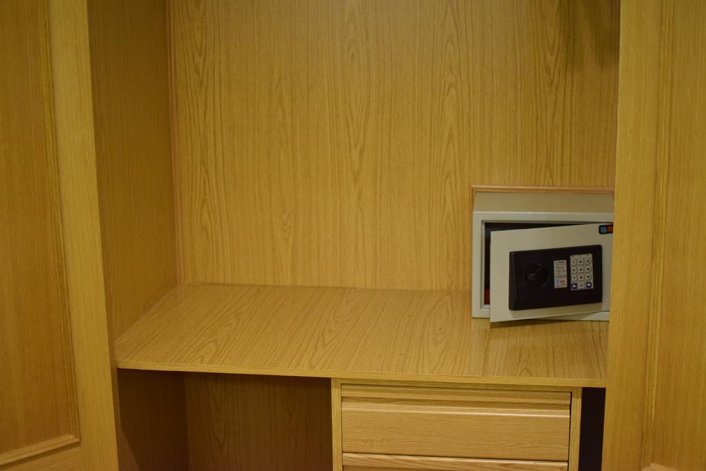 Hostal Hispano 2*