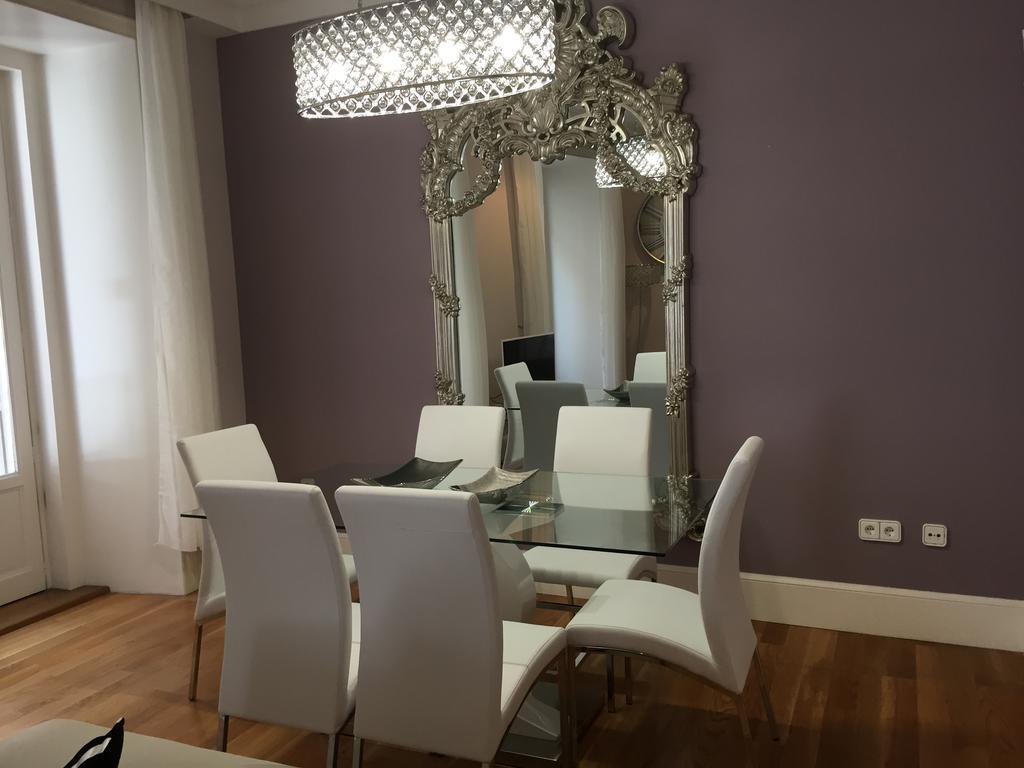 Plaza Mayor Deluxe Apartment