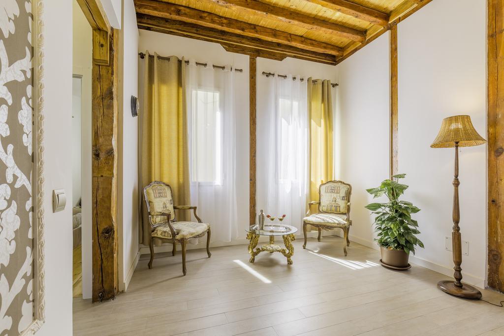 Aparthotel Oriente Palace 3*