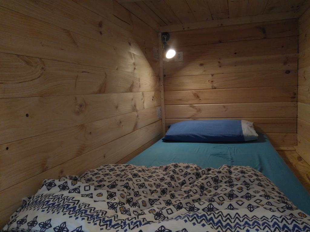 D'hostel