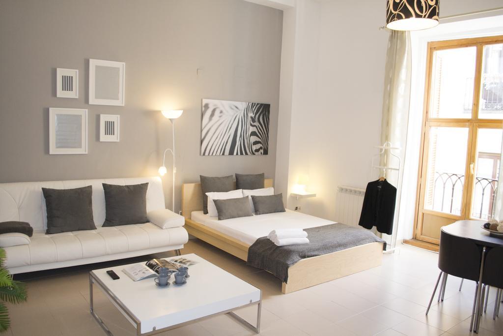 Apartamento L&h Plaza Santa Ana