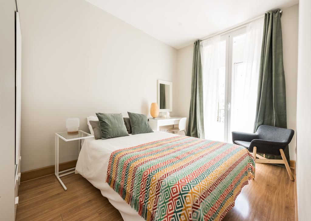 Apartment Chic Gran Via