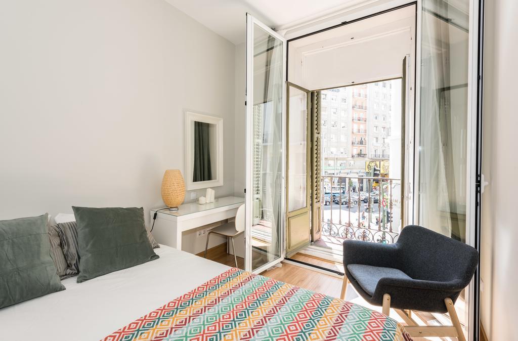 Chic Gran Via Apartment *