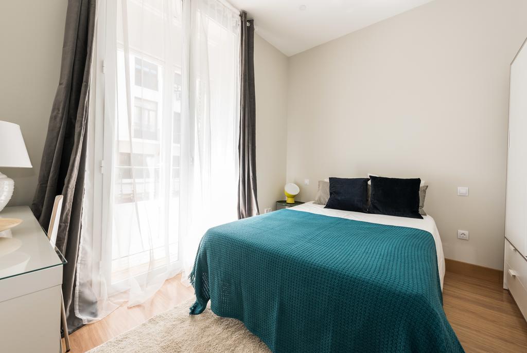 Apartment Chic Gran Via *