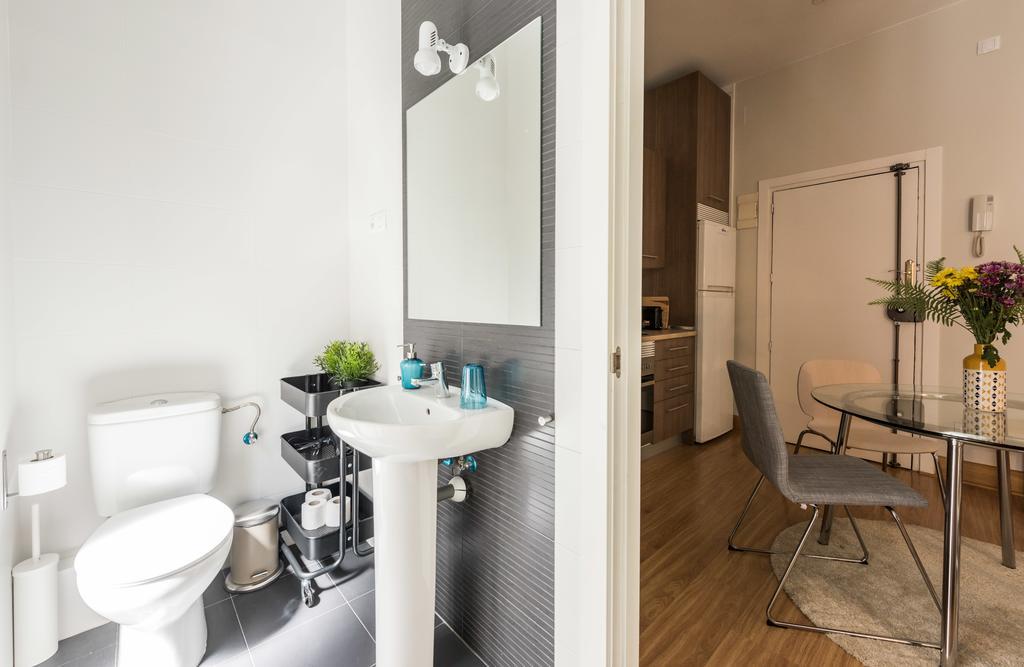 Chic Gran Via Apartment Madrid