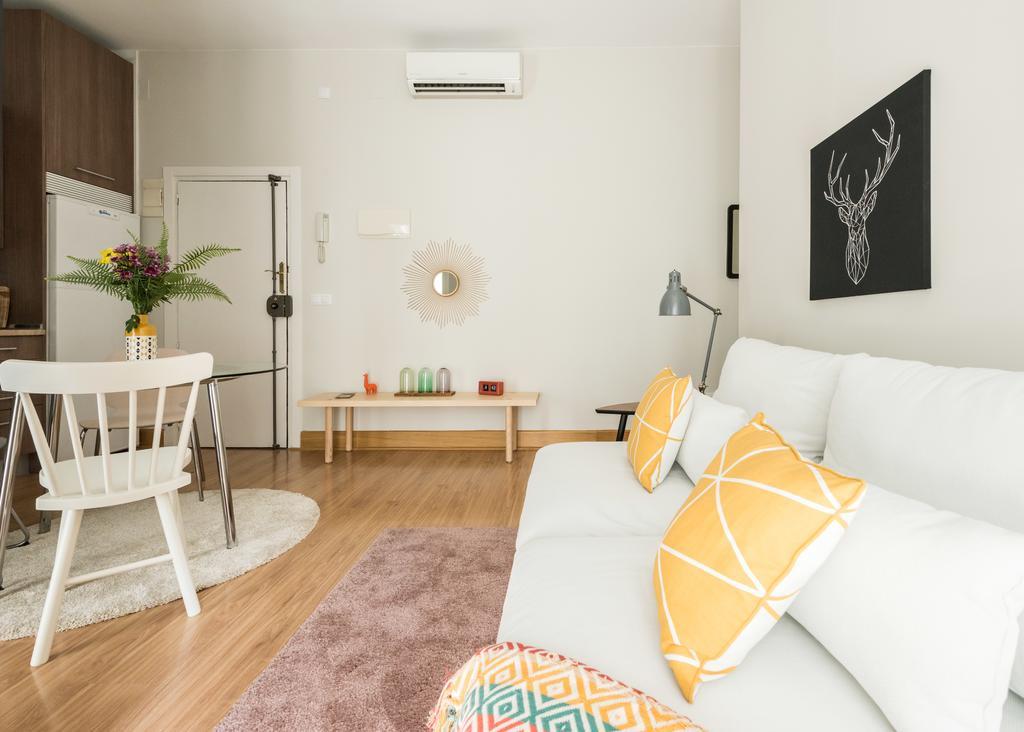 Chic Gran Via Apartment *