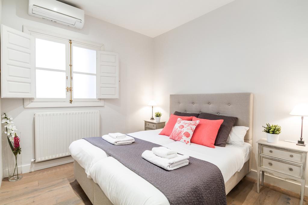 Pyr Select Plaza Santa Ana Apartment *