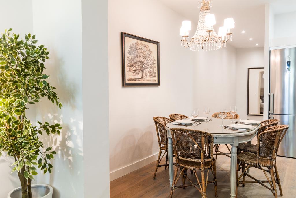 Pyr Select Plaza Santa Ana Apartment *