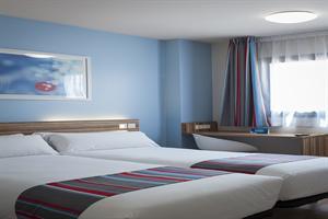 Travelodge Metropolitano Hotel *