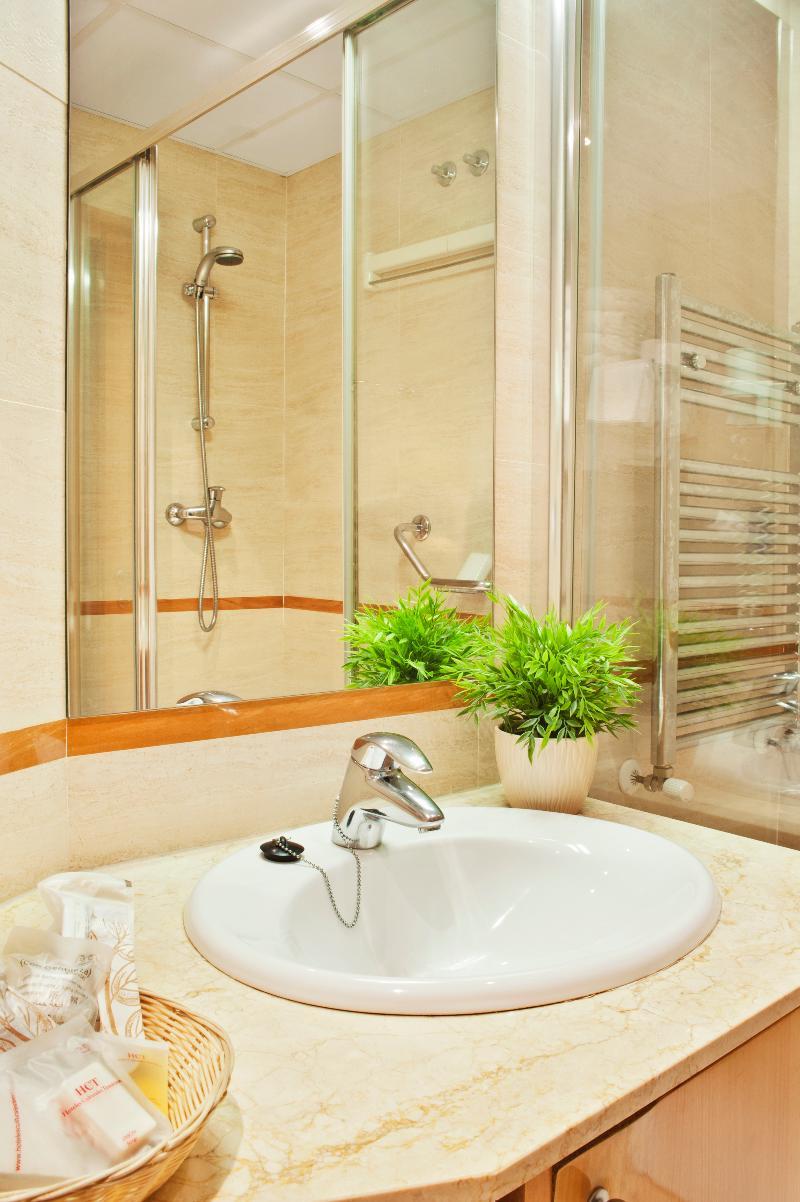 Limehome Calle De Don Ramon De La Cruz Aparthotel Madrid