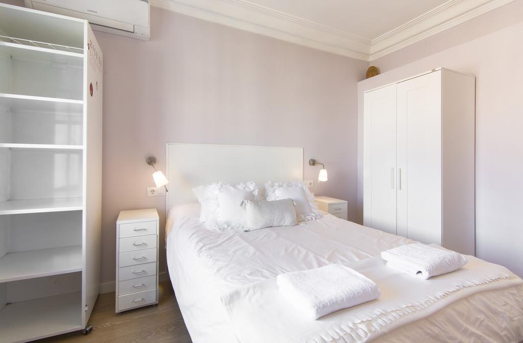 Atico Atocha Con Terraza Apartment *