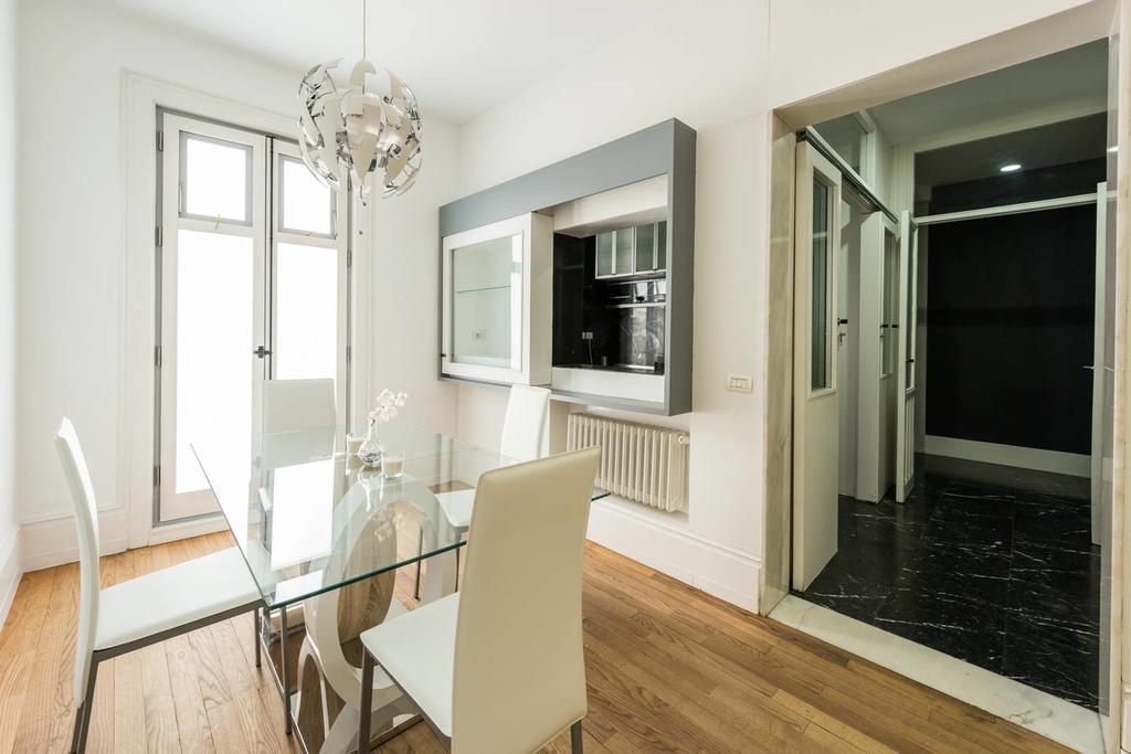 M&f Luxury Apartment