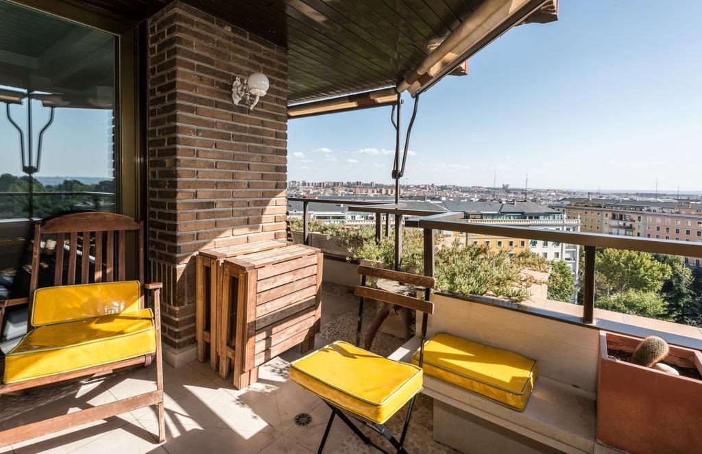 Apartment Torre Retiro City Center Madrid