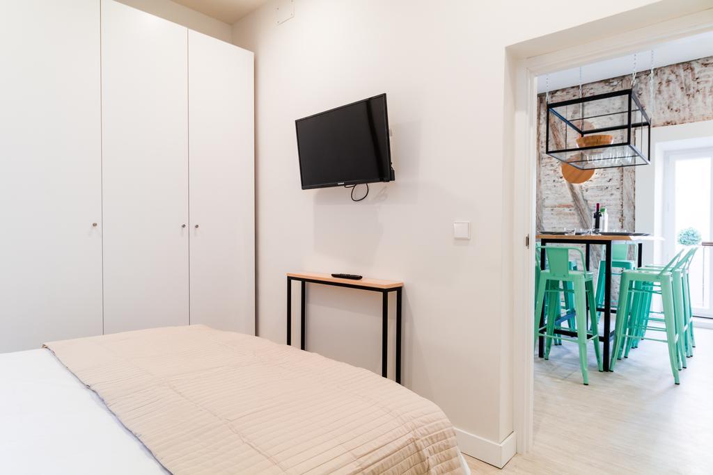 Latina I Apartment