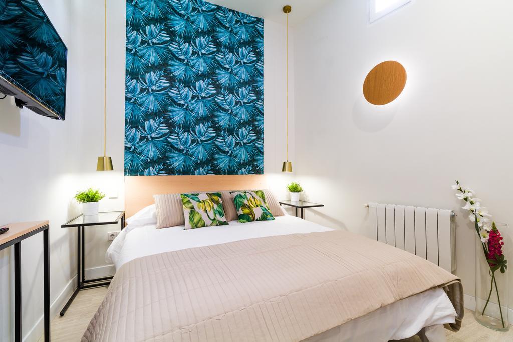 Latina I Apartment