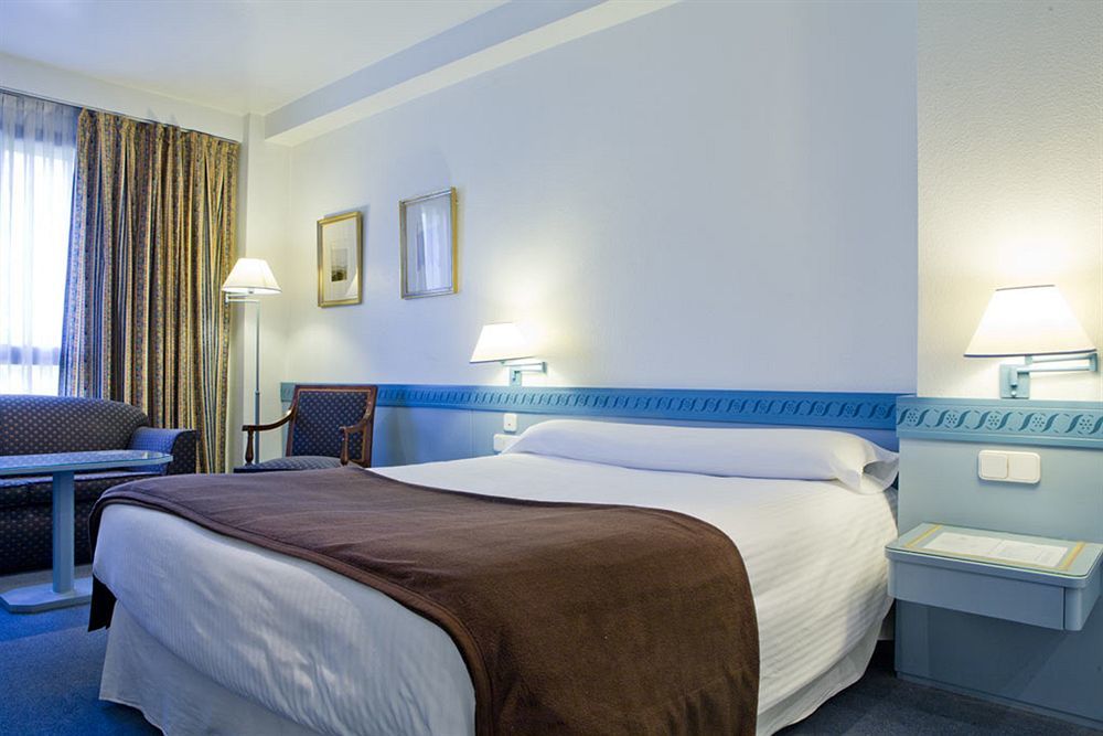 Espahotel Plaza De Espana Hotel