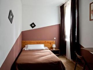 Gasthof La Casa De La Plaza Madrid