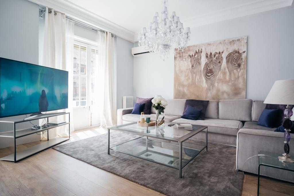 I Salamanca På 220 M². Soveværelser: 4. Private Badeværelser: 3. *