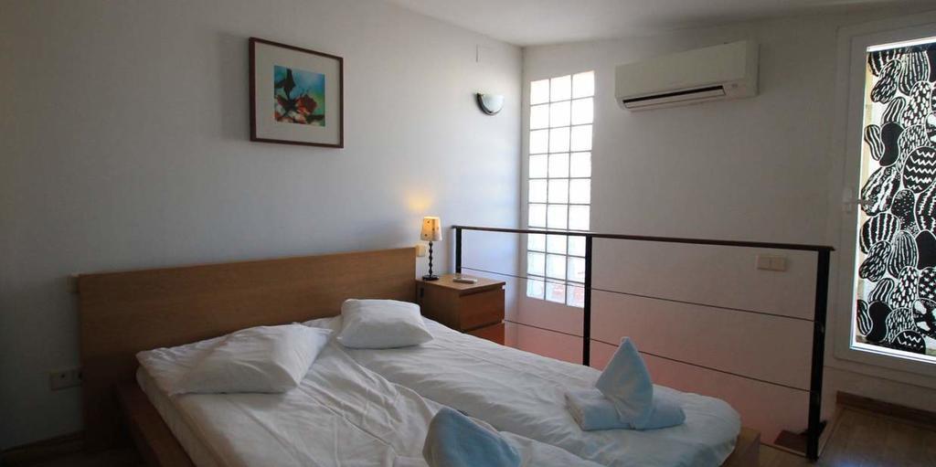 Prado I Apartment *