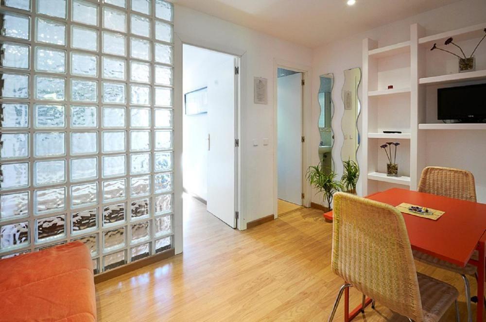 Nickel Apartment