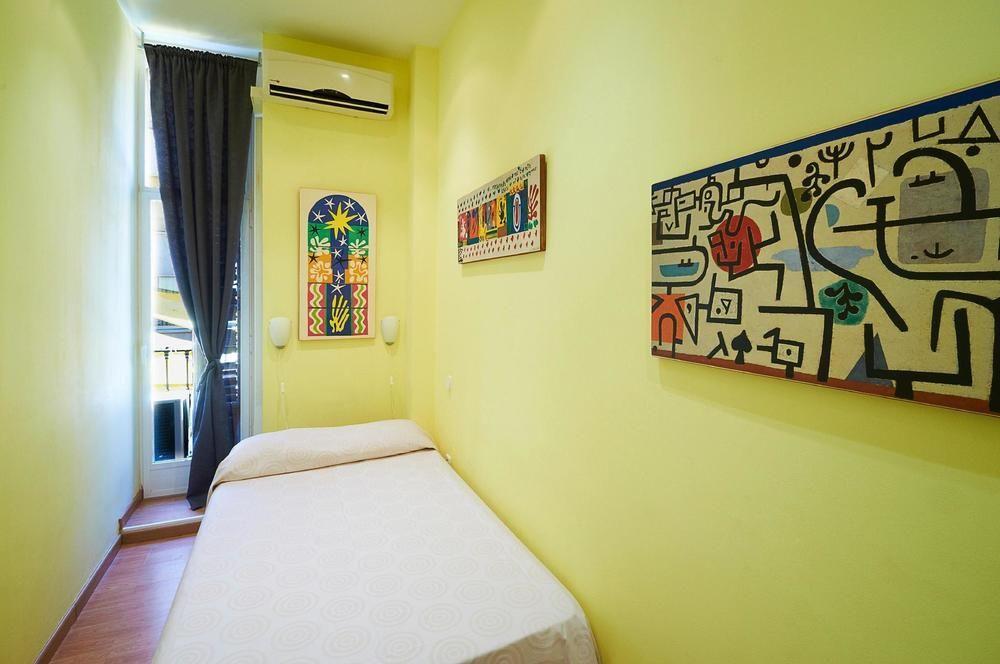 Nickel Apartment