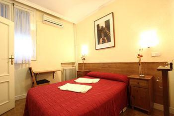 Guest house Aresol Madrid