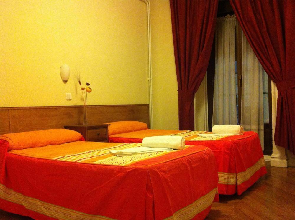 Guest house Aresol 2*