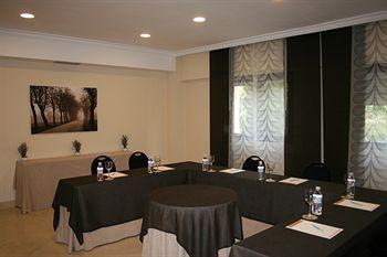Aparthotel Th La Florida Madrid