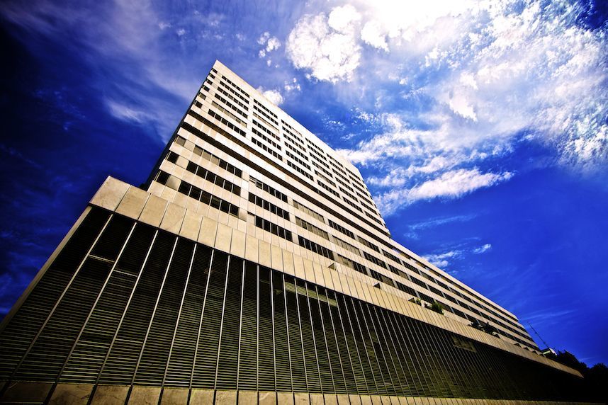Pierre & Edificio Eurobuilding 2 *
