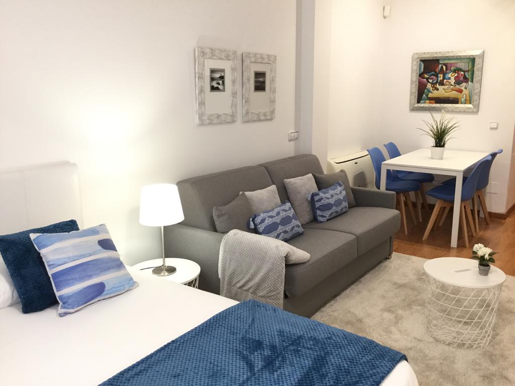 Plaza Luna By Forever Apartment *