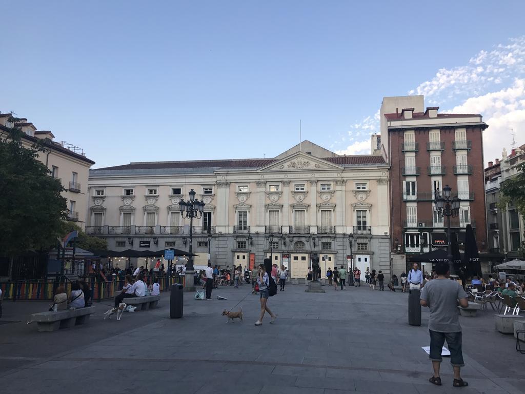 El Botones - Huertas Apartment