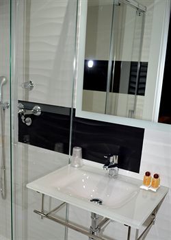 Gran Via 44 Hostel Madrid