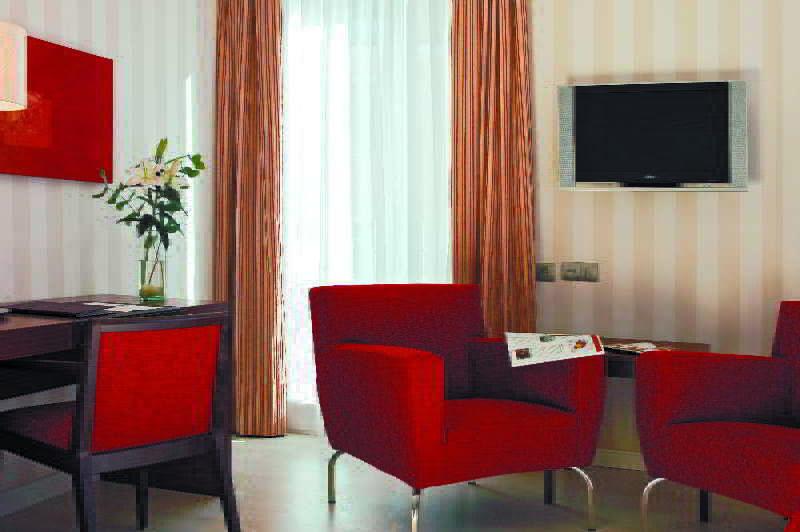 Totem Madrid, A Small Luxury Of The World Hotel Madrid