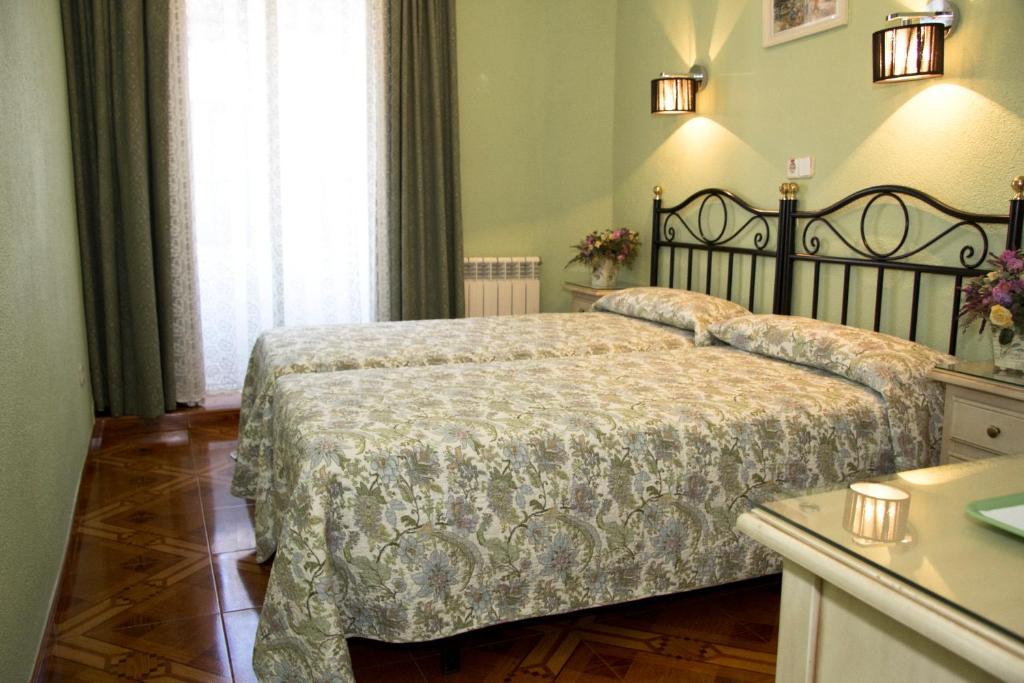 Alpes Guest house Madrid