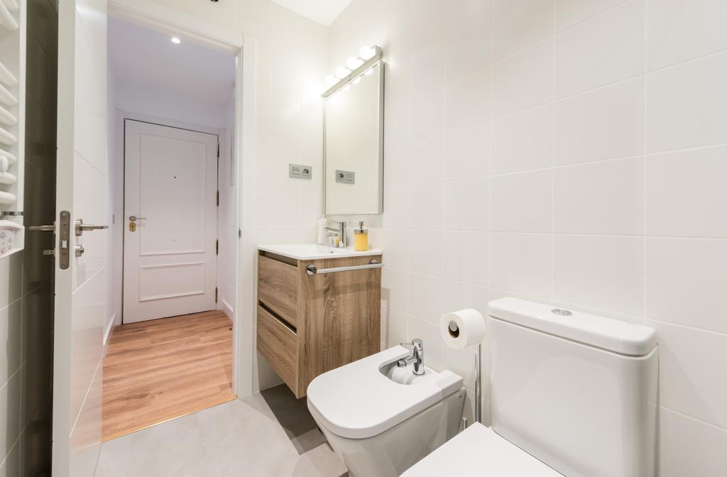 Opera Boutique Apartment *