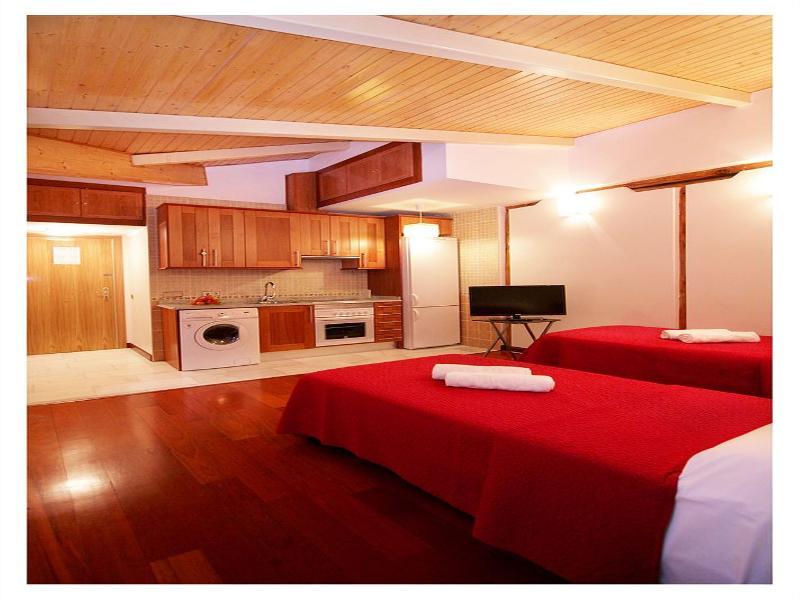 Gran Via, Behap Apartment *
