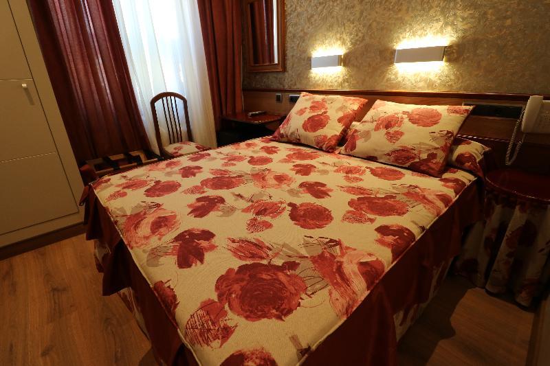 Hispano - Argentino Gran Via 3* Madrid
